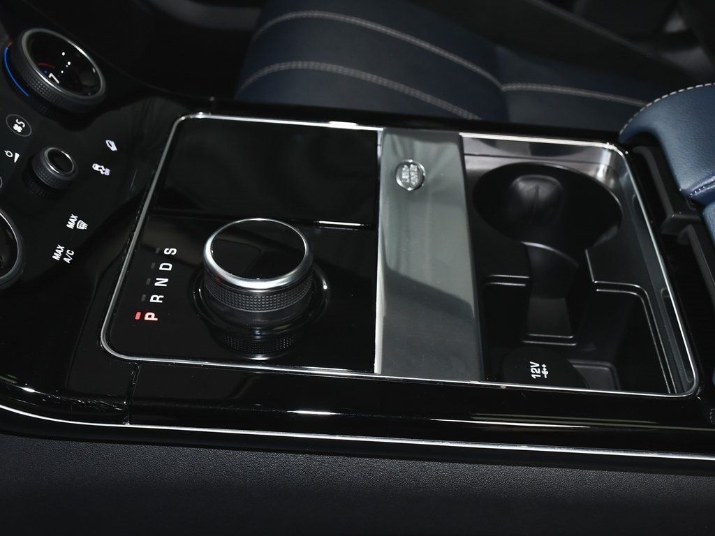 2020 Land Rover Range Rover Velar P250 R-Dynamic S photo 44