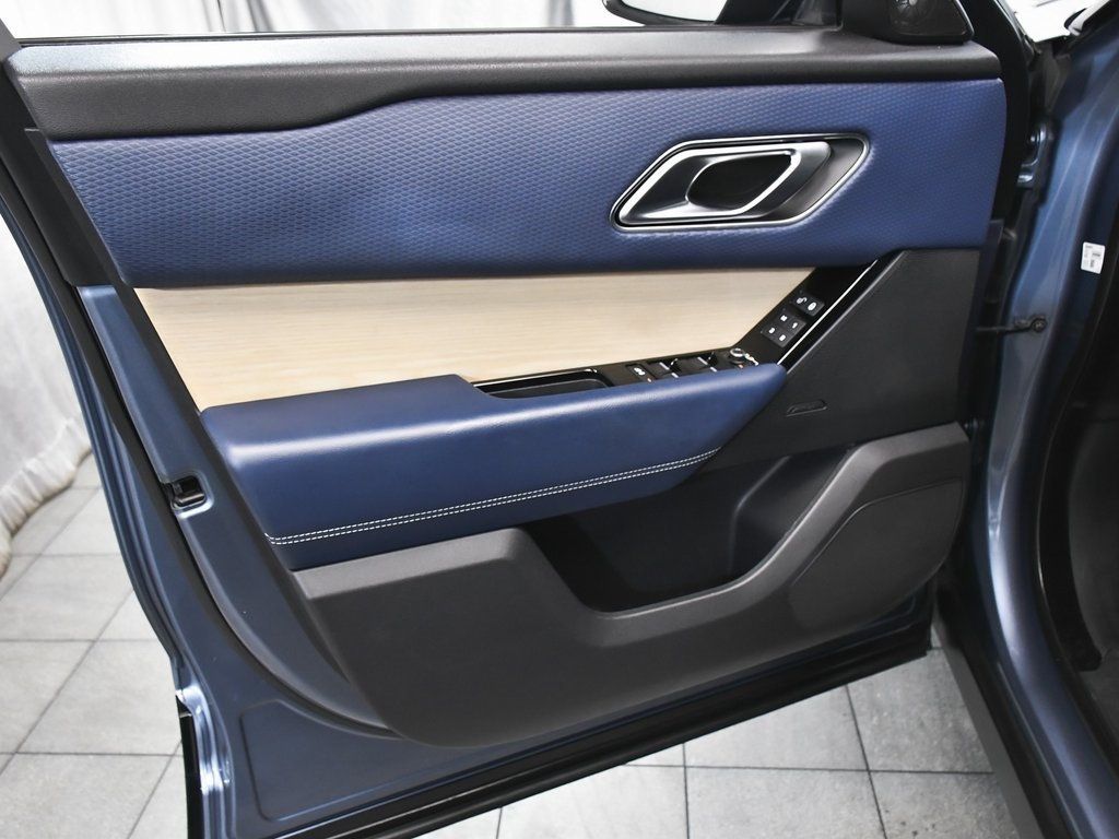 2020 Land Rover Range Rover Velar P250 R-Dynamic S photo 9