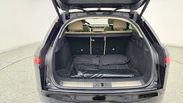 2020 Land Rover Range Rover Velar P250 S w/ Cold Climate Pack & Adaptive Dynamics - 23073901 - 23