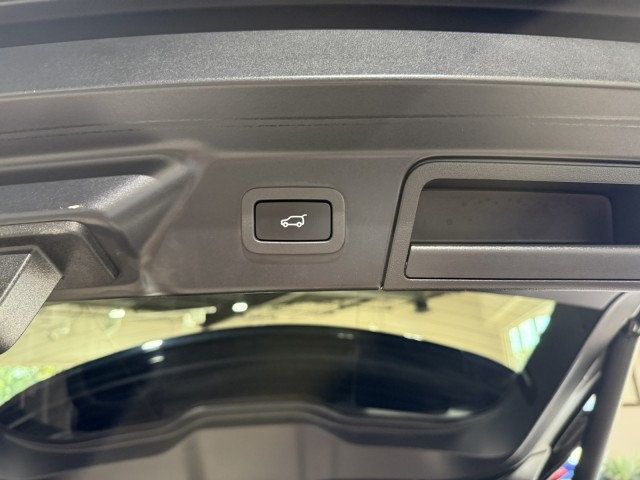 2020 Land Rover Range Rover Velar P340 R-Dynamic S - 22945837 - 30