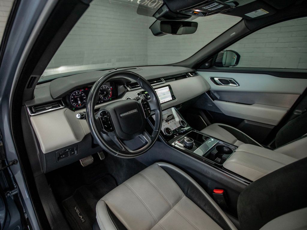 2020 Land Rover Range Rover Velar P340 R-Dynamic S photo 18