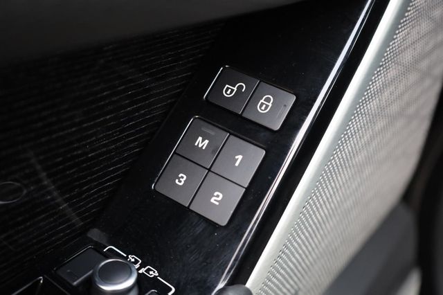 2020 Land Rover Range Rover Velar R-Dynamic S - 23017395 - 38