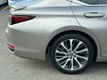 2020 Lexus ES ES 300h FWD - 23019773 - 42