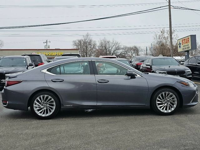 2020 Lexus ES ES 300h Luxury FWD - 22957090 - 16