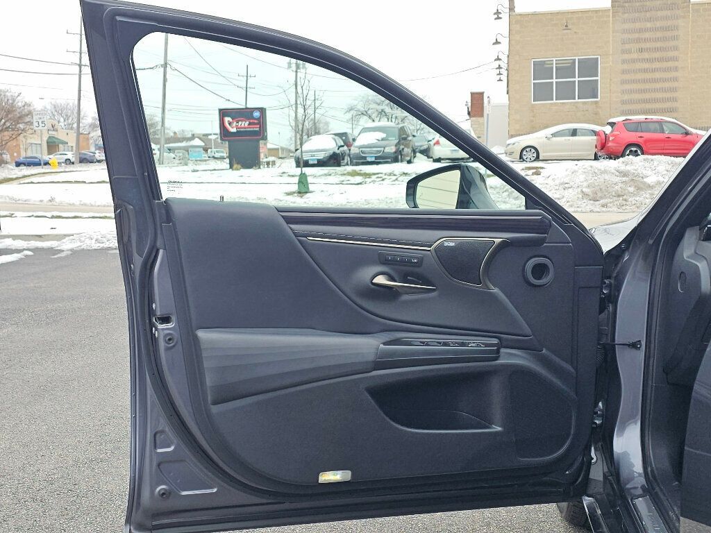 2020 Lexus ES ES 300h Luxury FWD - 22957090 - 20