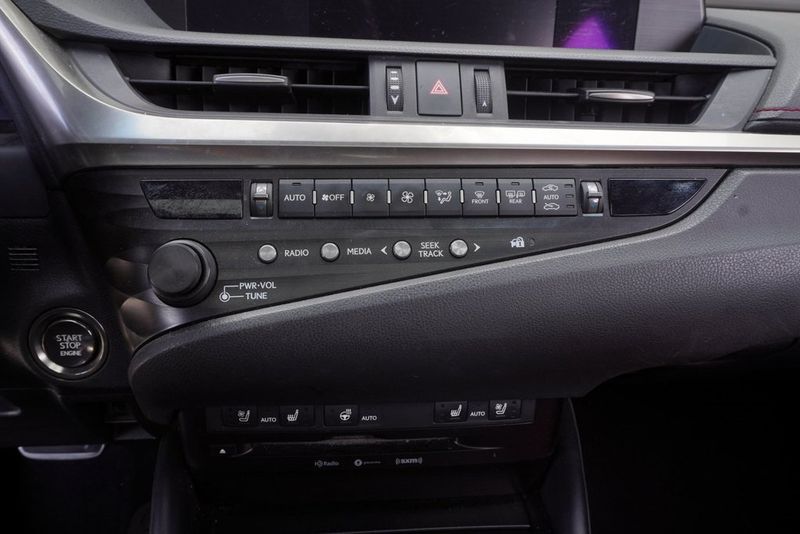 2020 Lexus ES 350 F SPORT photo 16