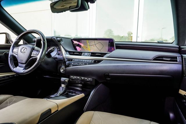 2020 Lexus ES ES 350 Ultra Luxury FWD - 22985595 - 17