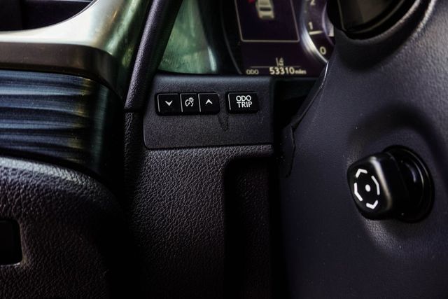 2020 Lexus ES ES 350 Ultra Luxury FWD - 22985595 - 30