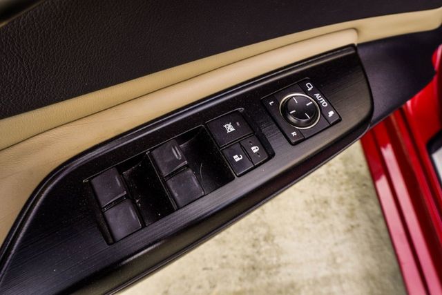 2020 Lexus ES ES 350 Ultra Luxury FWD - 22985595 - 34