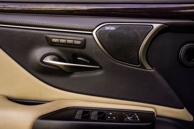 2020 Lexus ES ES 350 Ultra Luxury FWD - 22985595 - 35