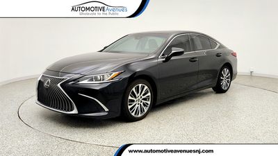 2020 Lexus ES
