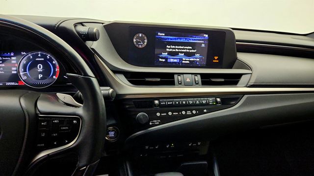 2020 Lexus ES ES 350 w/ Premium Pkg, Blind Spot Monitor & 18'' Wheels - 23023891 - 16