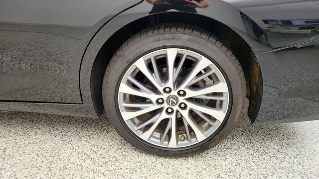 2020 Lexus ES ES 350 w/ Premium Pkg, Blind Spot Monitor & 18'' Wheels - 23023891 - 8