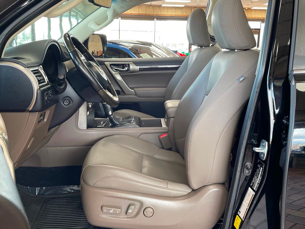 2020 Lexus GX GX 460 4WD - 23014462 - 9