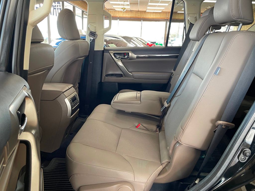 2020 Lexus GX GX 460 4WD - 23014462 - 18