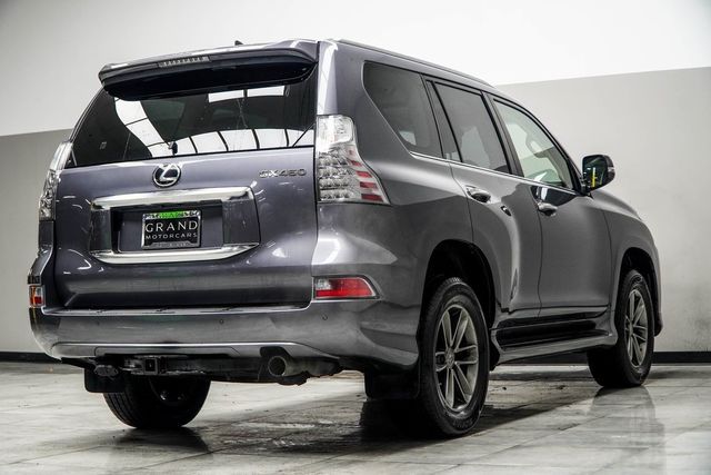 2020 Lexus GX GX 460 4WD - 22943526 - 11