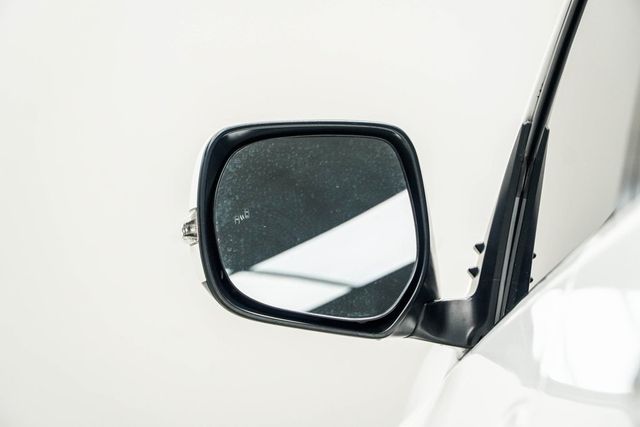 2020 Lexus GX GX 460 4WD - 22932132 - 13