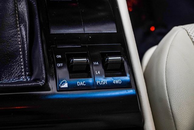 2020 Lexus GX GX 460 4WD - 22932132 - 17