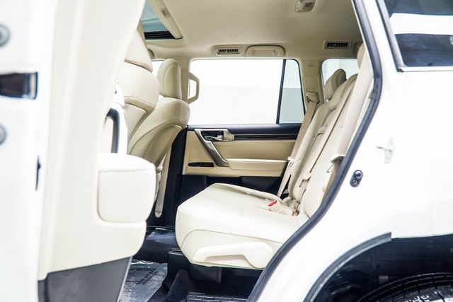 2020 Lexus GX GX 460 4WD - 22932132 - 37