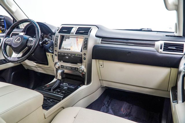 2020 Lexus GX GX 460 4WD - 23027245 - 16