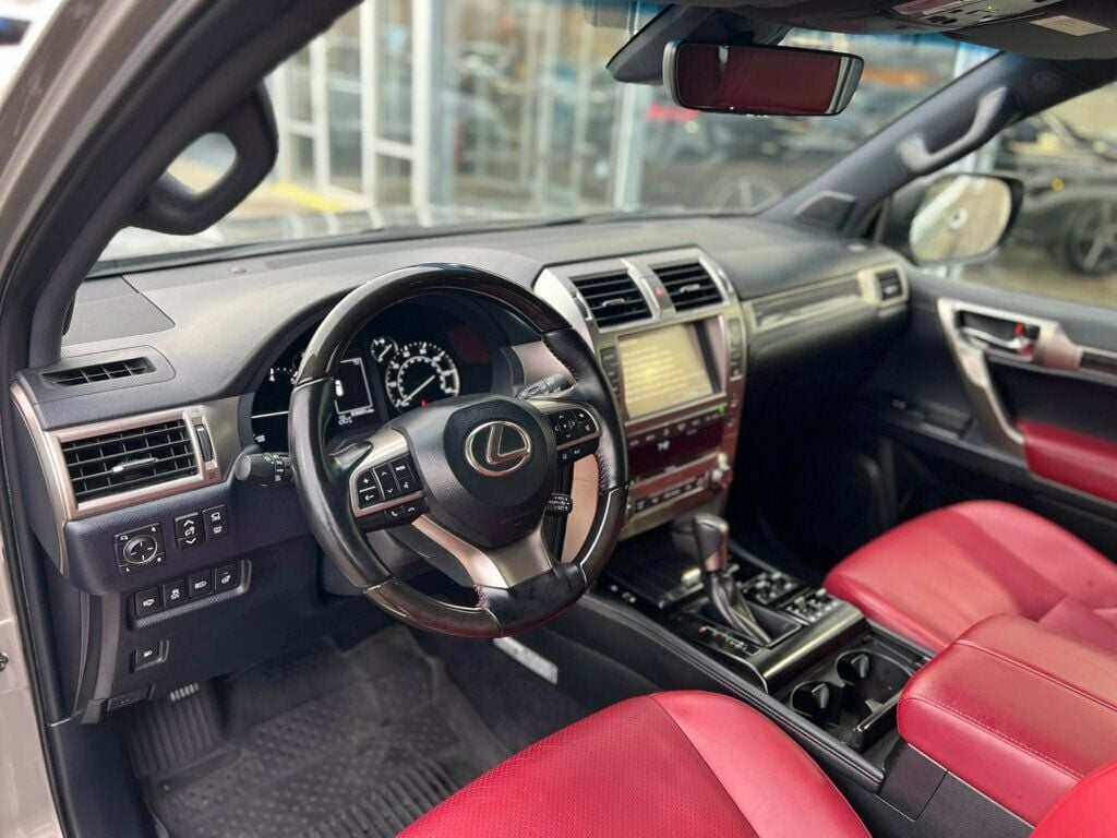 2020 Lexus GX GX 460 Luxury 4WD - 22982219 - 13