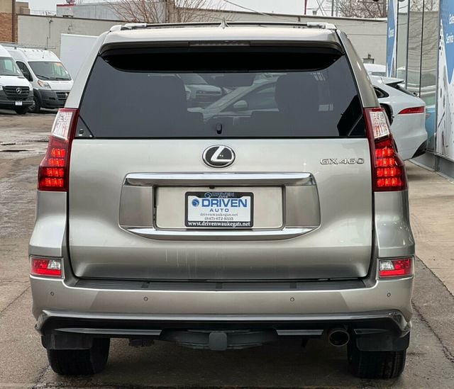 2020 Lexus GX GX 460 Luxury 4WD - 22982219 - 3