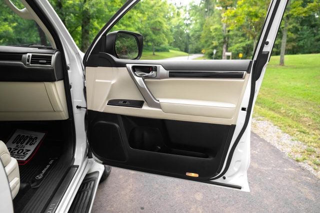 2020 Lexus GX LocalTrade/Heated&CooledSeats/PowerSunroof/BackupCamera - 23066381 - 31