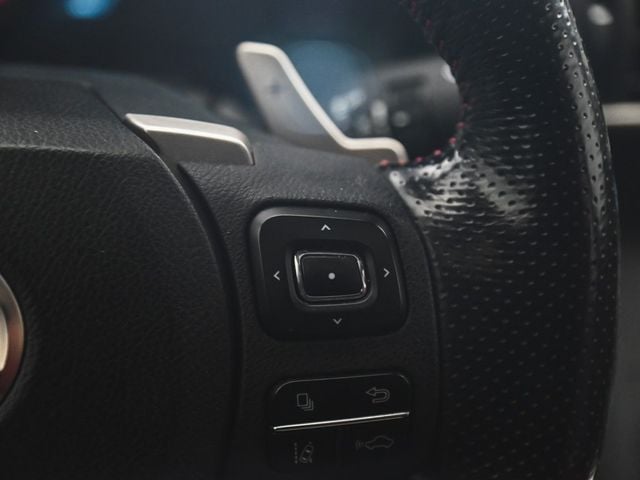 2020 Lexus IS 300 - 22972559 - 19