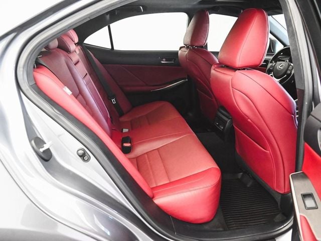 2020 Lexus IS 300 - 22972559 - 27