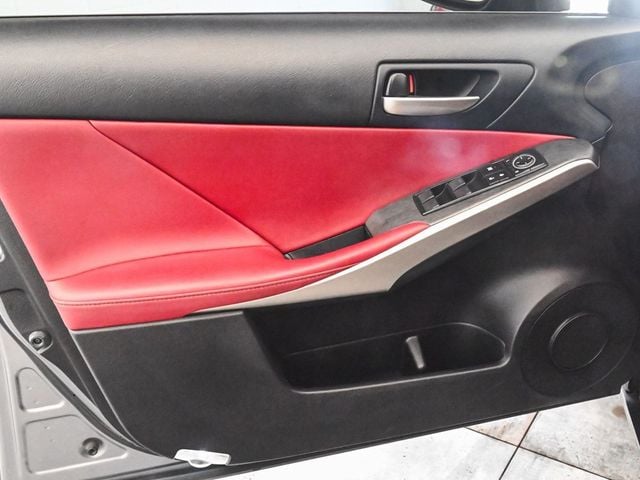 2020 Lexus IS 300 - 22972559 - 7