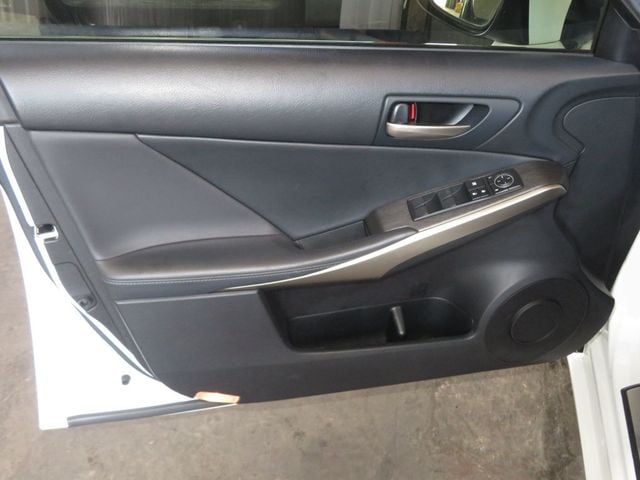 2020 Lexus IS EXTRA CLEAN FSPORT 4DOOR LEXUS IS 300 LEATHER  - 22913010 - 14