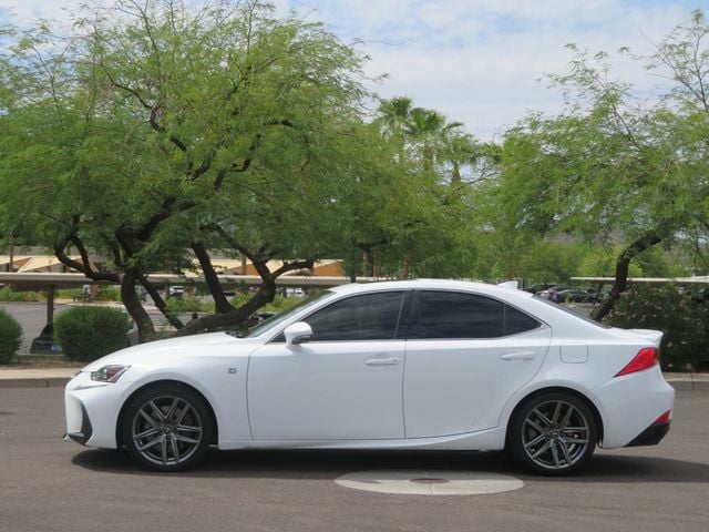 2020 Lexus IS EXTRA CLEAN FSPORT 4DOOR LEXUS IS 300 LEATHER  - 22913010 - 1
