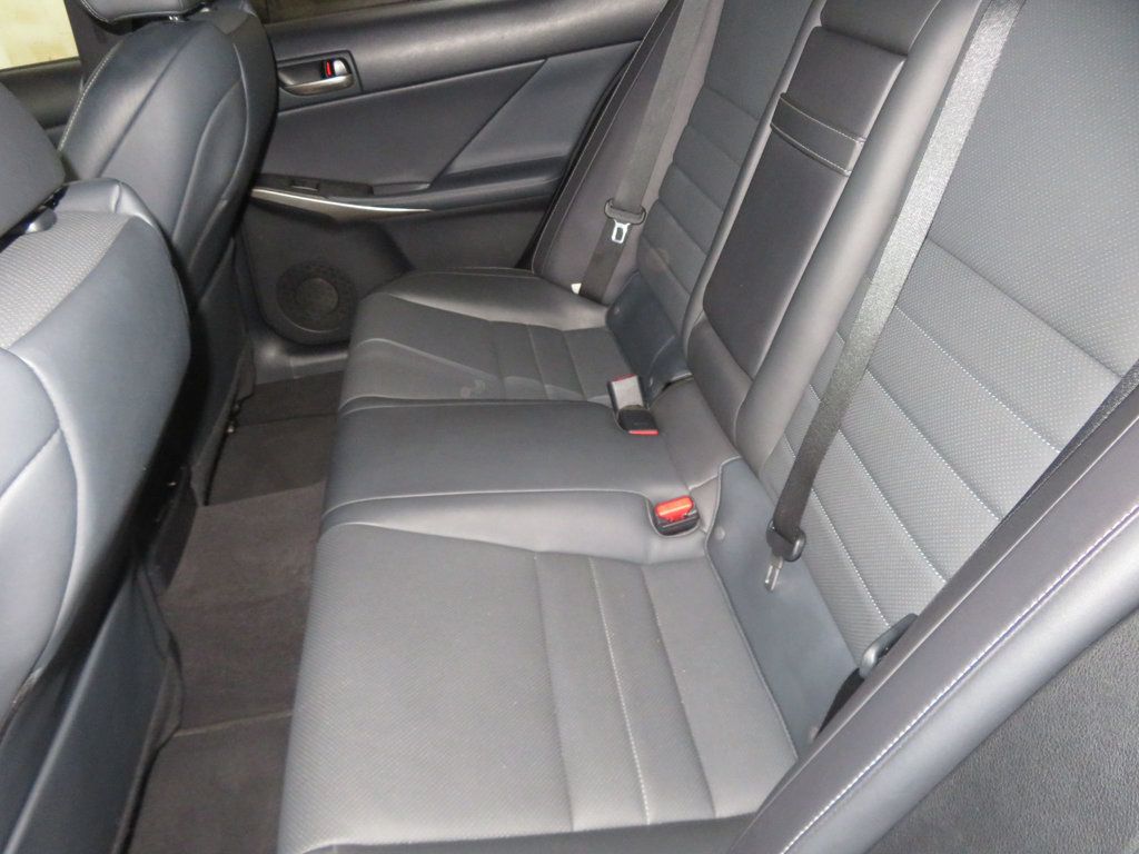 2020 Lexus IS EXTRA CLEAN FSPORT 4DOOR LEXUS IS 300 LEATHER  - 22913010 - 23