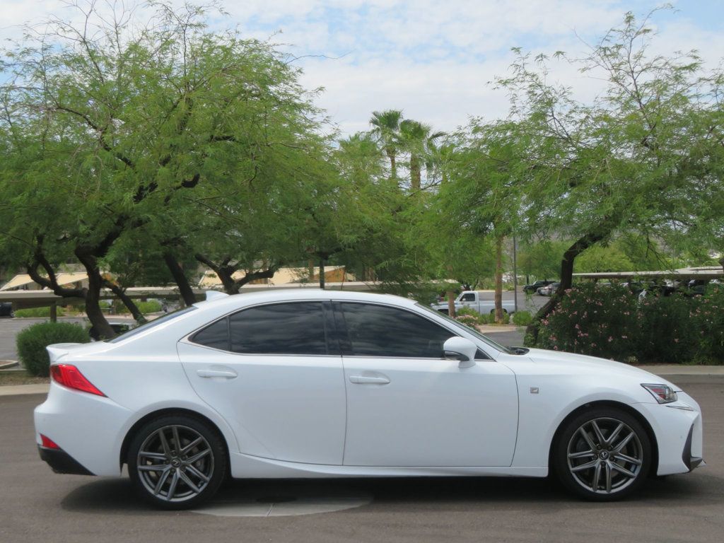 2020 Lexus IS EXTRA CLEAN FSPORT 4DOOR LEXUS IS 300 LEATHER  - 22913010 - 2