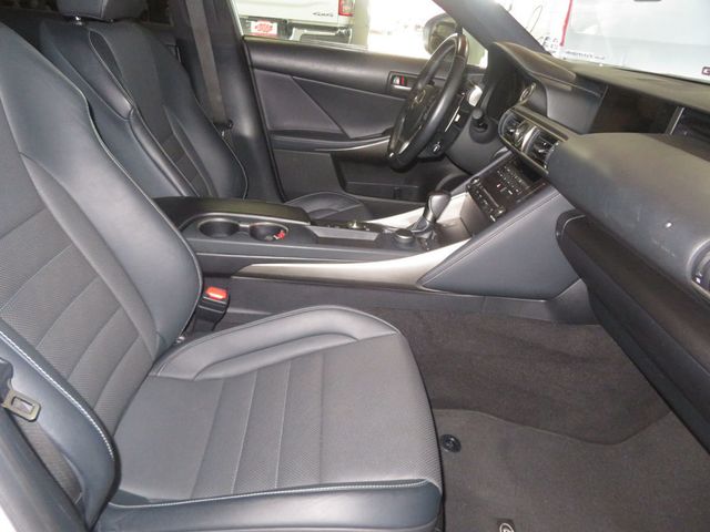 2020 Lexus IS EXTRA CLEAN FSPORT 4DOOR LEXUS IS 300 LEATHER  - 22913010 - 31