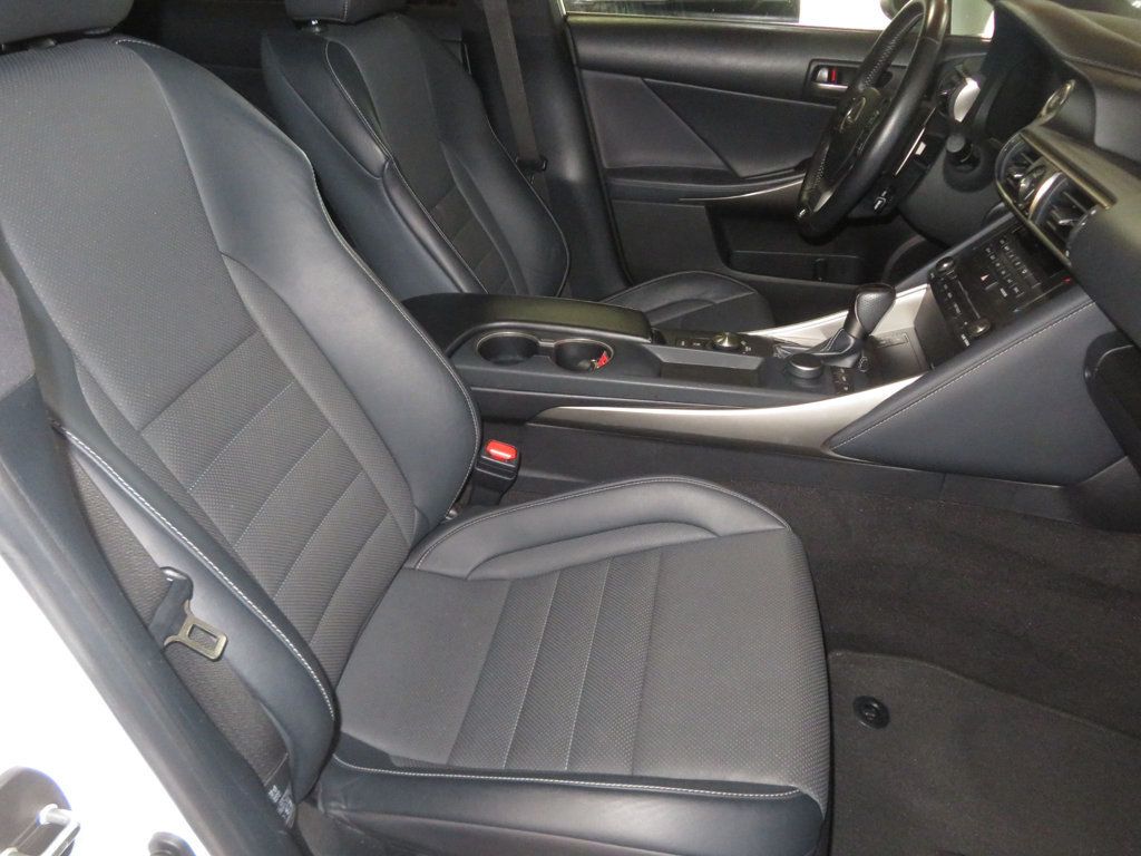2020 Lexus IS EXTRA CLEAN FSPORT 4DOOR LEXUS IS 300 LEATHER  - 22913010 - 34