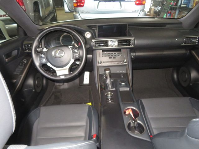 2020 Lexus IS EXTRA CLEAN FSPORT 4DOOR LEXUS IS 300 LEATHER  - 22913010 - 38