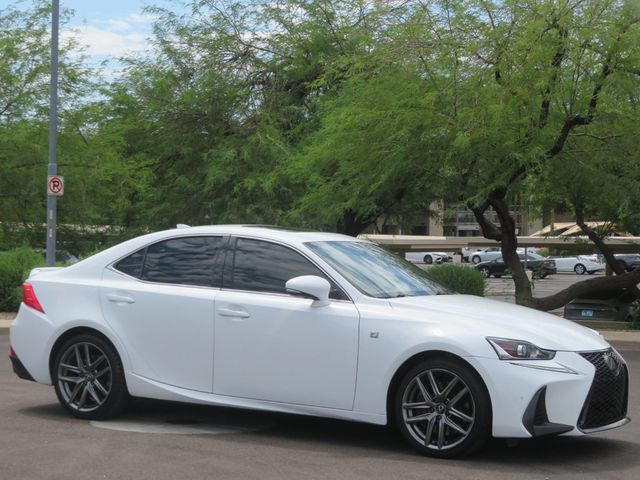 2020 Lexus IS EXTRA CLEAN FSPORT 4DOOR LEXUS IS 300 LEATHER  - 22913010 - 3