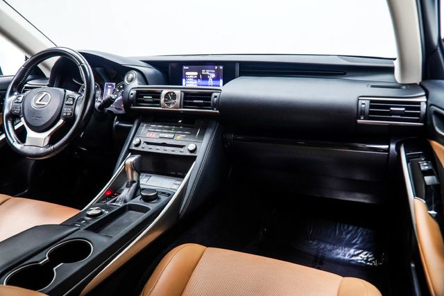 2020 Lexus IS IS 300 AWD - 23093412 - 18