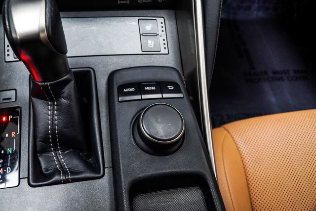 2020 Lexus IS IS 300 AWD - 23093412 - 21