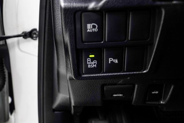 2020 Lexus IS IS 300 AWD - 23093412 - 36
