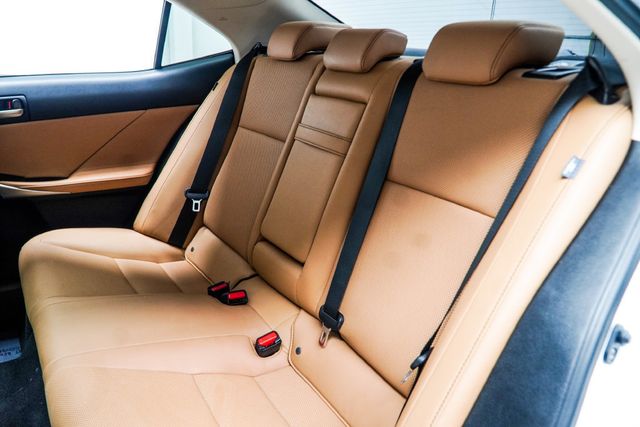 2020 Lexus IS IS 300 AWD - 23093412 - 46