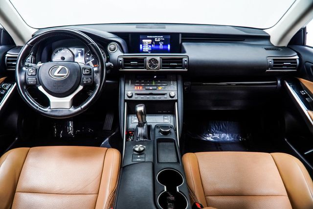 2020 Lexus IS IS 300 AWD - 23093412 - 4