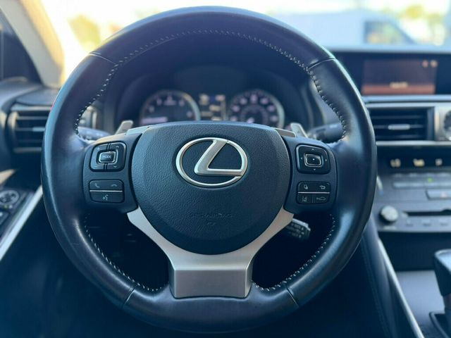 2020 Lexus IS IS 300 RWD - 23050739 - 9