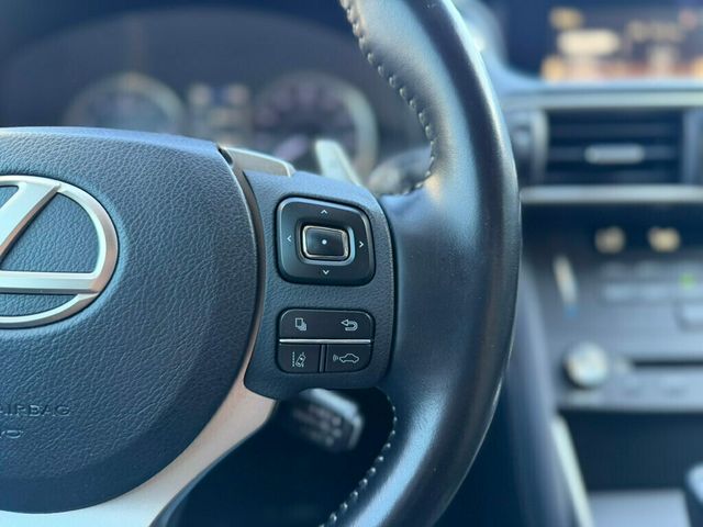 2020 Lexus IS IS 300 RWD - 23050739 - 11