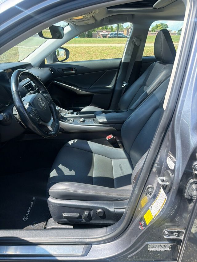 2020 Lexus IS IS 300 RWD - 23072118 - 9