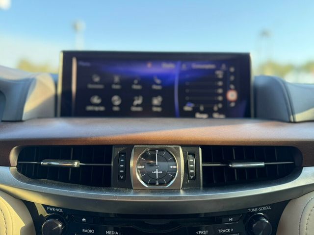 2020 Lexus LX  - 23029566 - 16