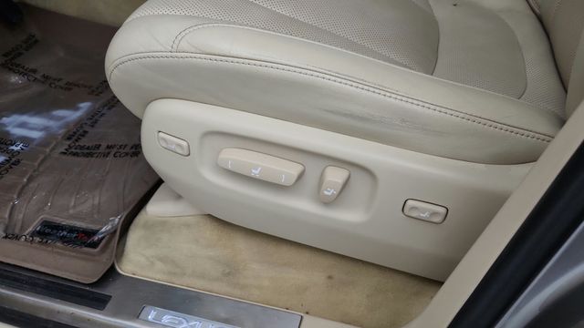 2020 Lexus LX LX 570 Three Row 4WD w/ Luxury Pkg, Mark Levinson & Rear DVD - 23080980 - 10