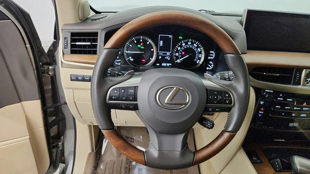 2020 Lexus LX LX 570 Three Row 4WD w/ Luxury Pkg, Mark Levinson & Rear DVD - 23080980 - 13