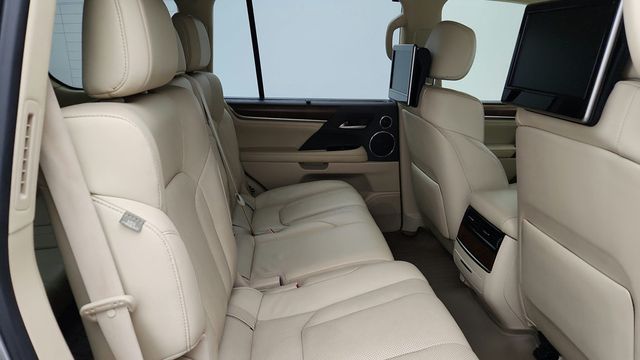 2020 Lexus LX LX 570 Three Row 4WD w/ Luxury Pkg, Mark Levinson & Rear DVD - 23080980 - 24